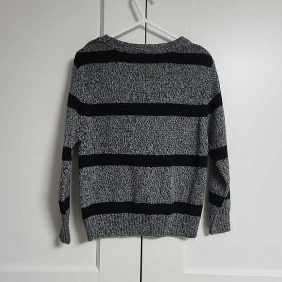 Arizona jean co. Bundle of boys sweaters size small (4) - Picture 11 of 13